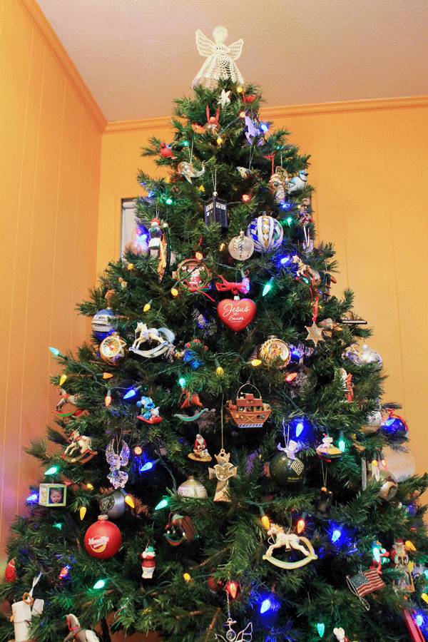 The Christmas Tree of Thanksgiving: Bring on the joy! – The Portrait Writer