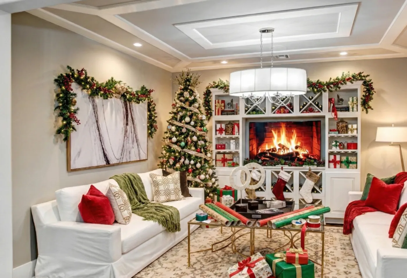 The Ultimate Holiday Home Design Checklist: 12 Must-Have Custom Features for Festive Entertaining