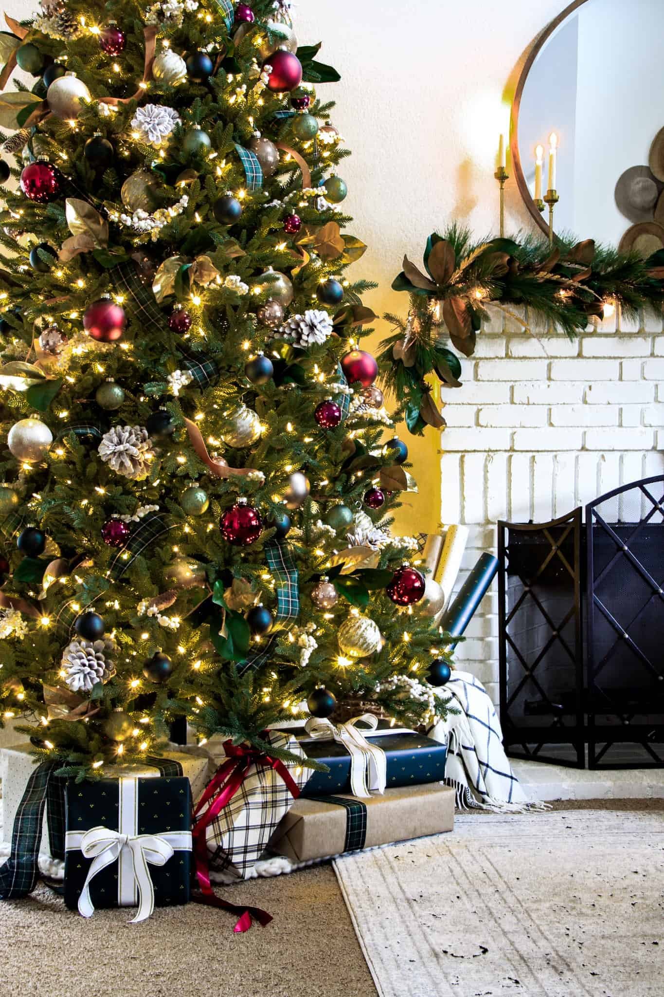 Town and Country Christmas Decor — Wildflower Home Interiors