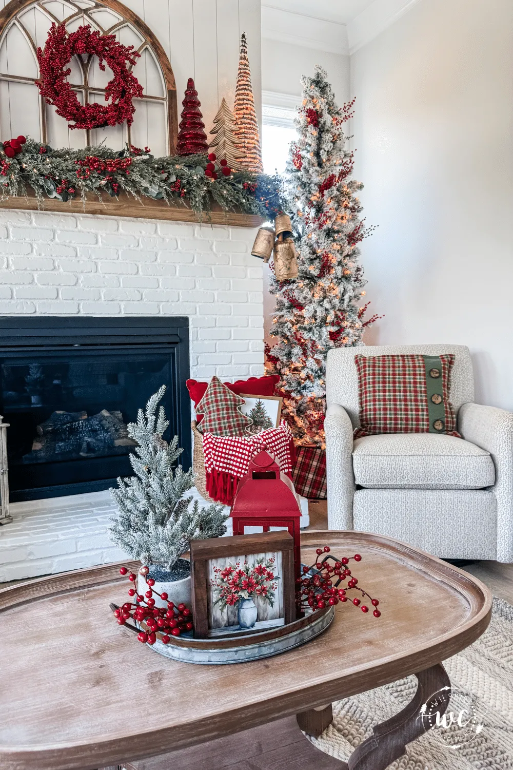 Traditional Christmas decorating ideas for a cozy look! - Wilshire Collections