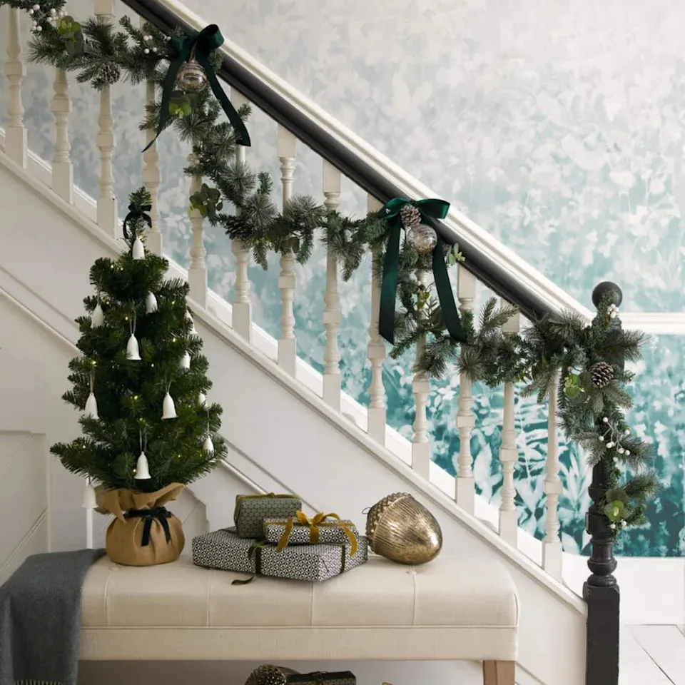 Transition trees' are the breakout festive decorating trend that will make your home sparkle from September to the New Year – how to decorate yours - Yahoo Life UK