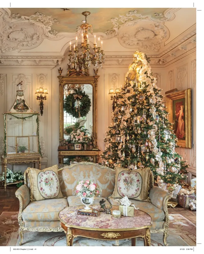 Victoria Traditions of Christmas - Hoffman Media Store