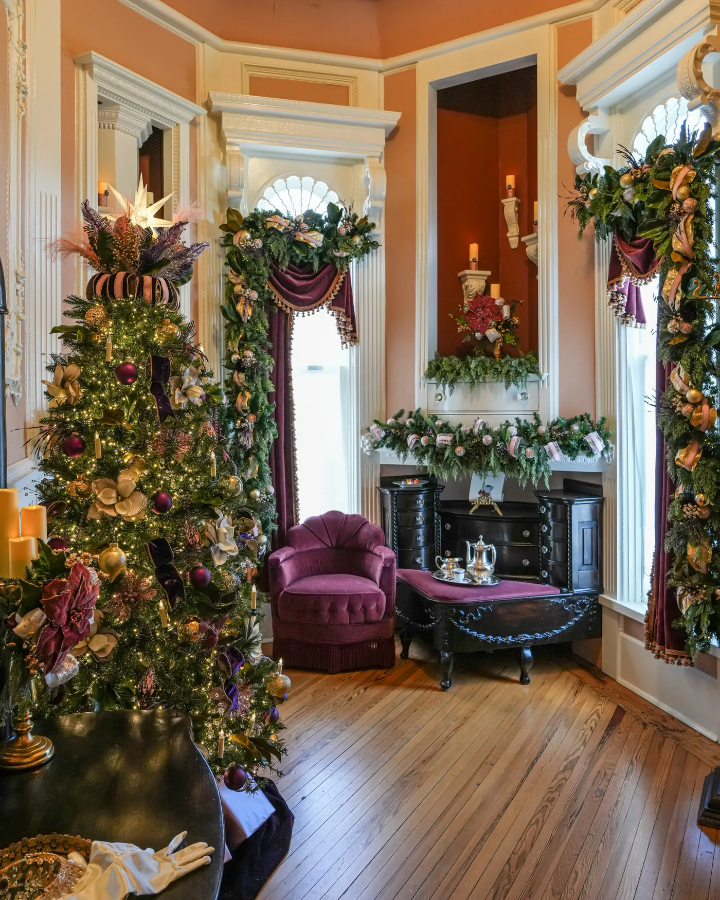 Victorian Christmas at Körner's Folly - Körner's Folly