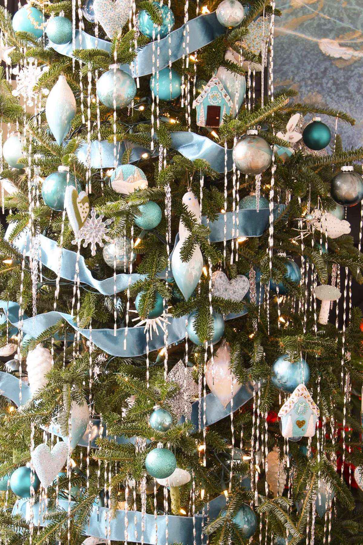 Victorian Tin Tinsel Christmas Tree Decoration | Dans le Lakehouse