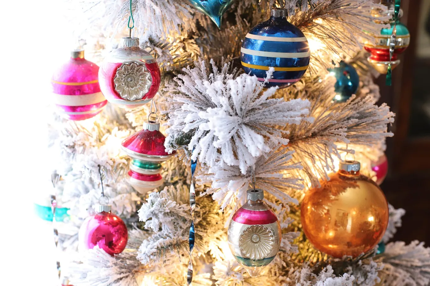 VINTAGE CHRISTMAS ORNAMENT STORAGE TIPS (Story)