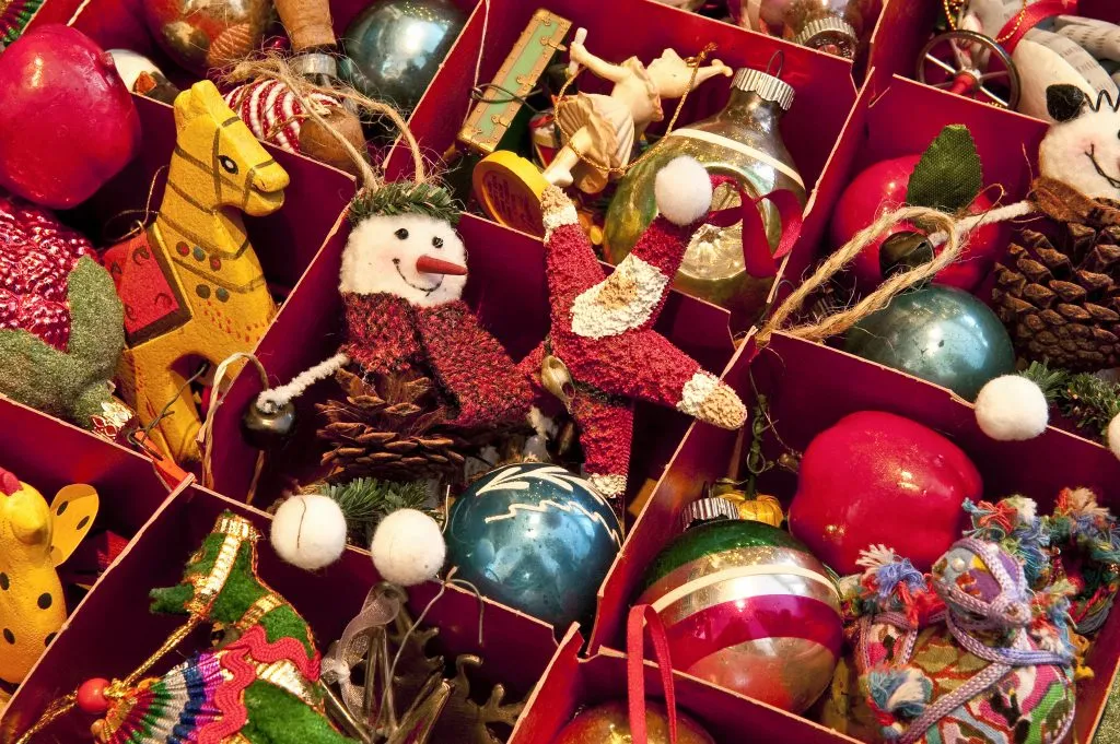 Vintage Christmas Ornaments, From Cardboard Dresdens to Silvered Kugels | Collectors Weekly