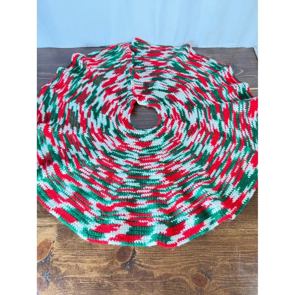 VTG Handmade Crochet Christmas‎ Tree Skirt 30' Red Green White Holiday  Decor tobias-solski.de