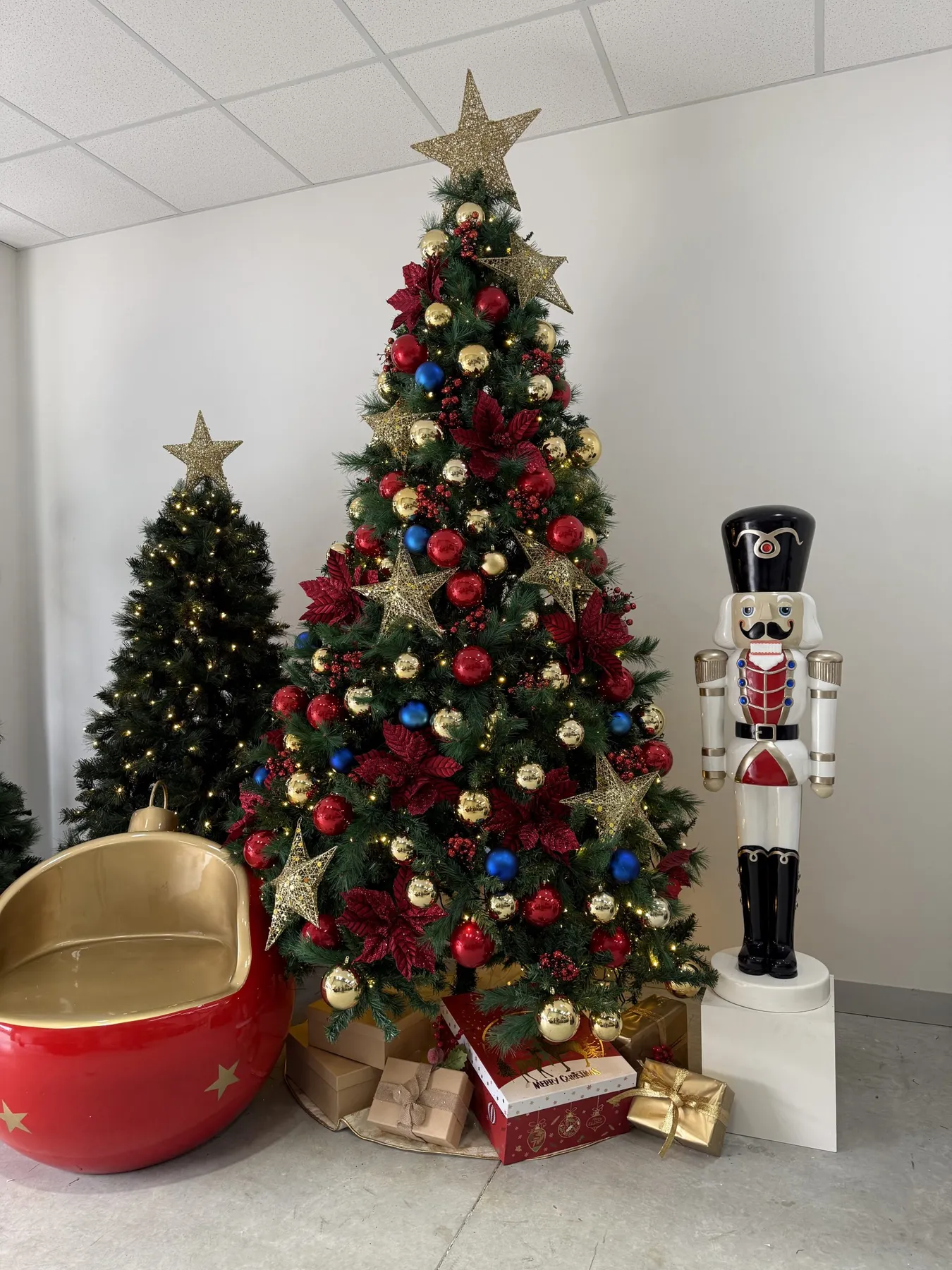 What Are the Trending Christmas Tree Themes This Year? - Baubles & Spruce | Christmas Tree Hire Melbourne