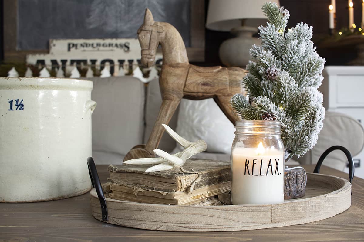 Winter & Christmas Decorating - HOME MADE LOVELY