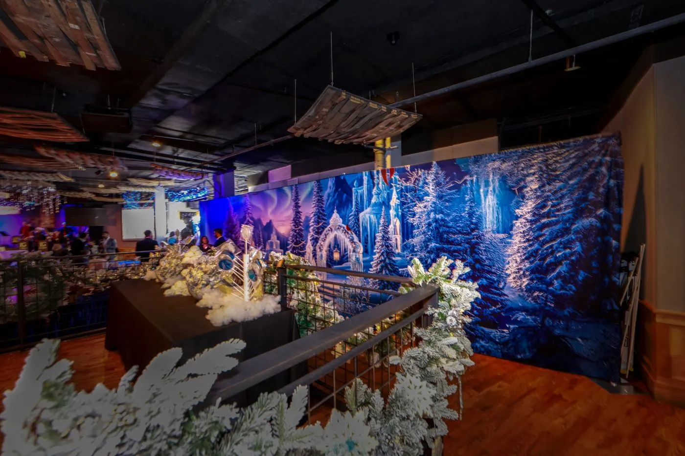 Winter Event Decor Ideas That Bring Frosty Flair